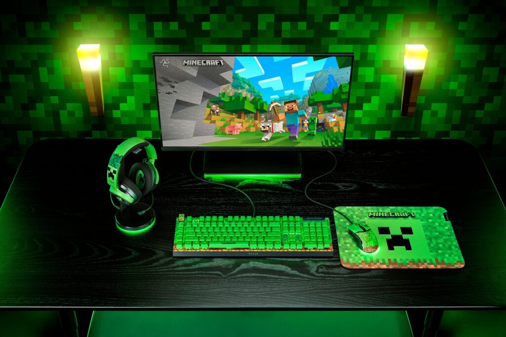 Minecraft Edition - 製品画像、使用時のイメージ画像